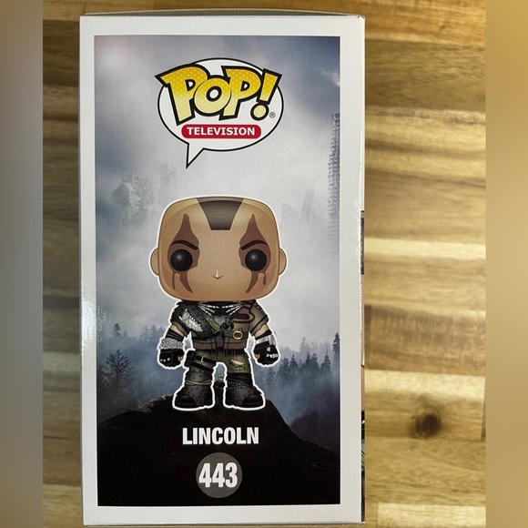 Lincoln Funko Pop - Picture 3 of 4